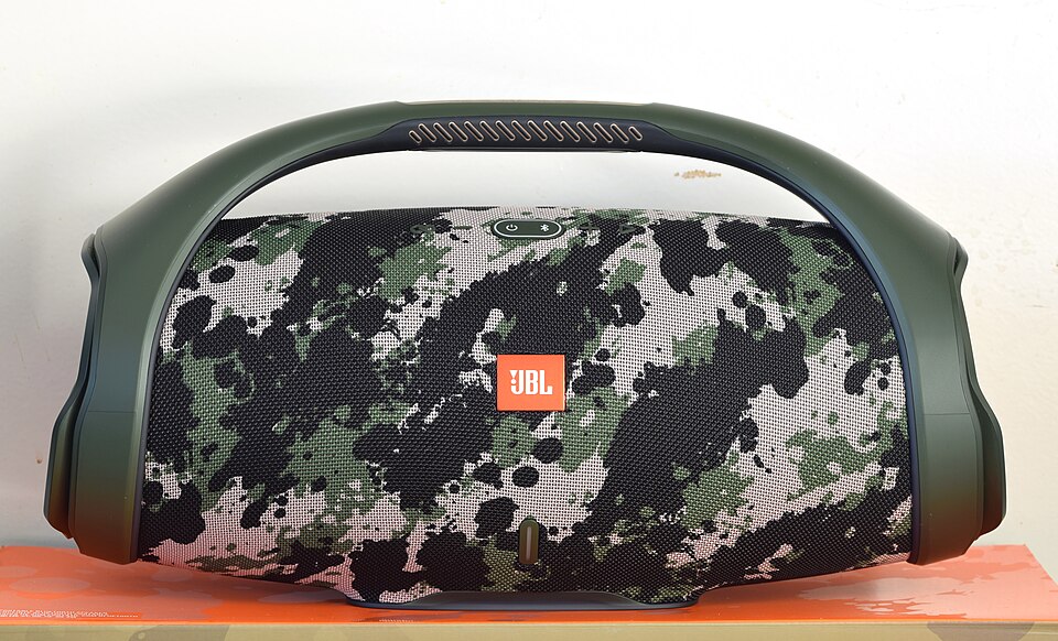 JBL Boombox 4